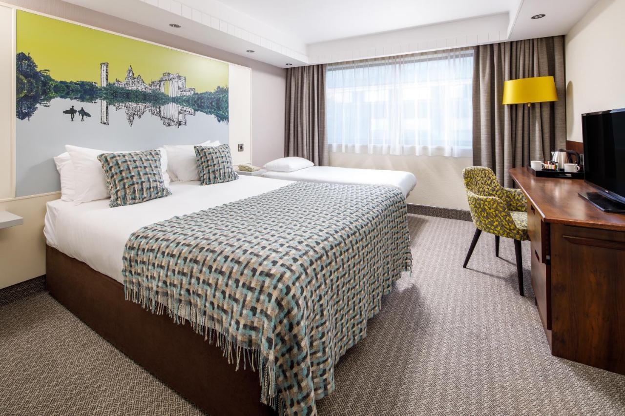 Mercure Swansea Hotel Bagian luar foto